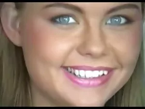 شابة شقراء في سن الم ...