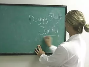 سائح سخيف مهرجان الم ...