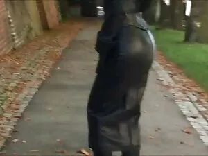 الرياضة الشباب مثلي  ...