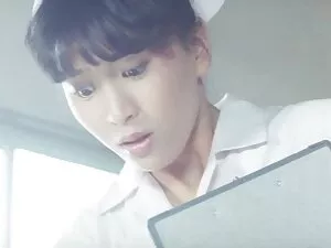 قرنية مدرب الأخت الأ ...