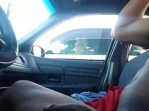 مثليات في الملابس ال ...