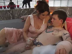 رهيبة الطرف وقحة كلي ...