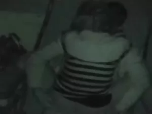 فتاة على الشاطئ افلا ...