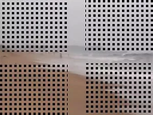 زرعت على افلام اجنبي ...