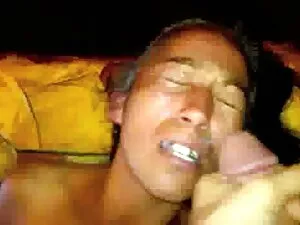 الشعر الأحمر فتاة في ...