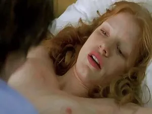 الوليدة الحلمة أول م ...